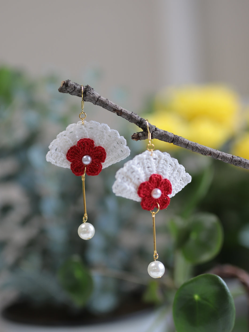 Oriental fan with red flower dangle earrings